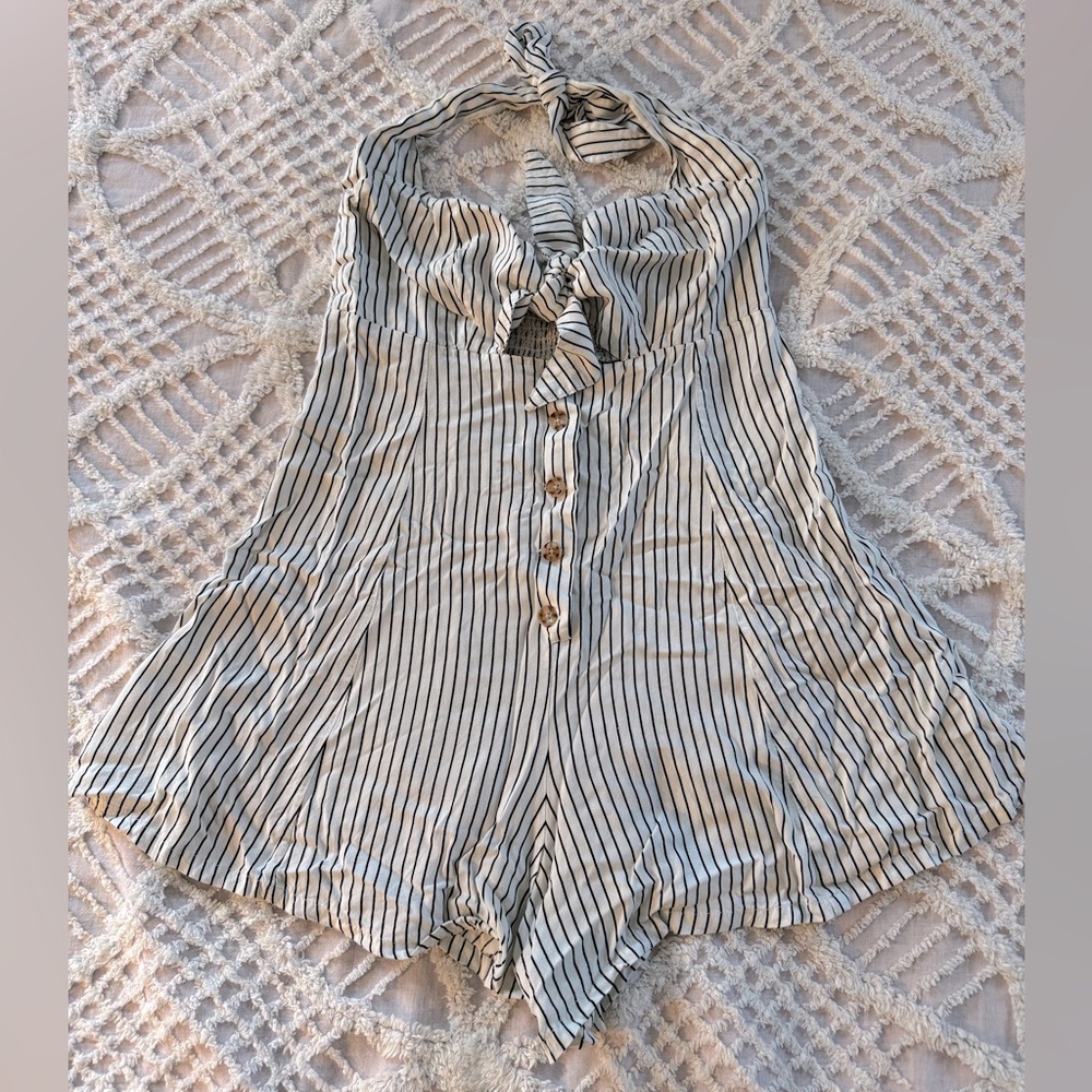 Volcom Pin Stripe Tie Front Halter Romper SZ 3
